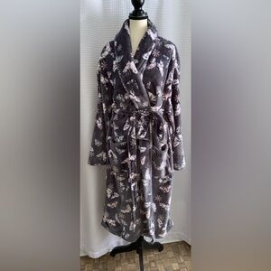 CURE Breast Cancer Gray Pink Butterfly Print Cozy Plush Robe size 1X/2X